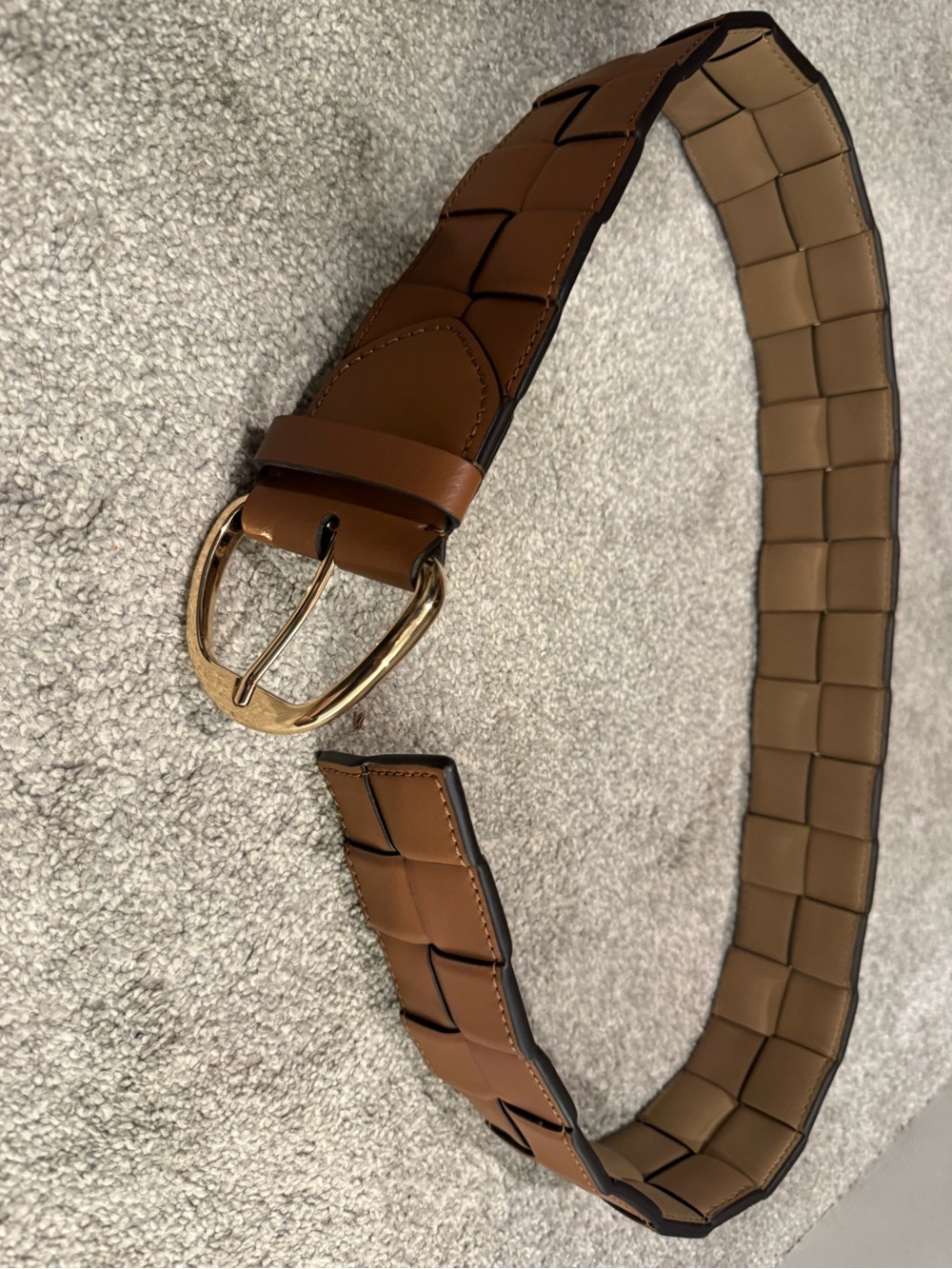 Woven Leather Belt in Brown - Classic Style